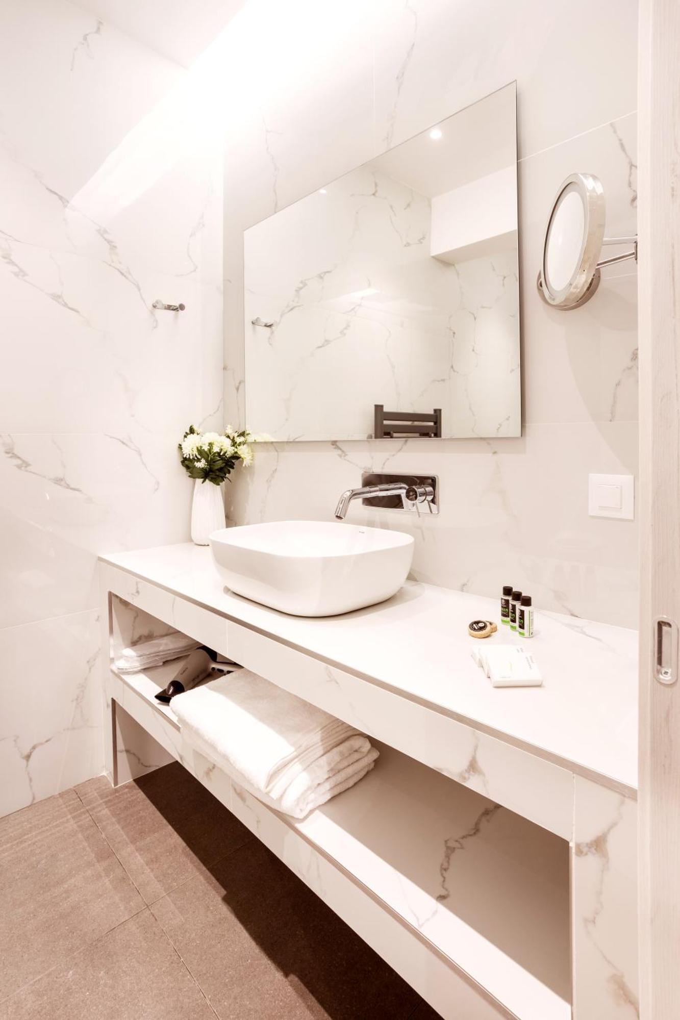 Days City Suites Athen Eksteriør bilde