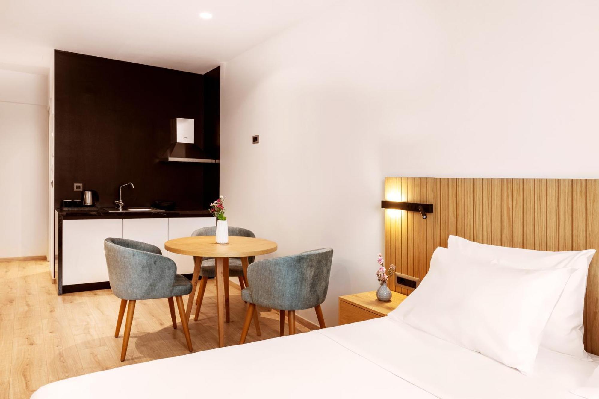 Days City Suites Athen Eksteriør bilde